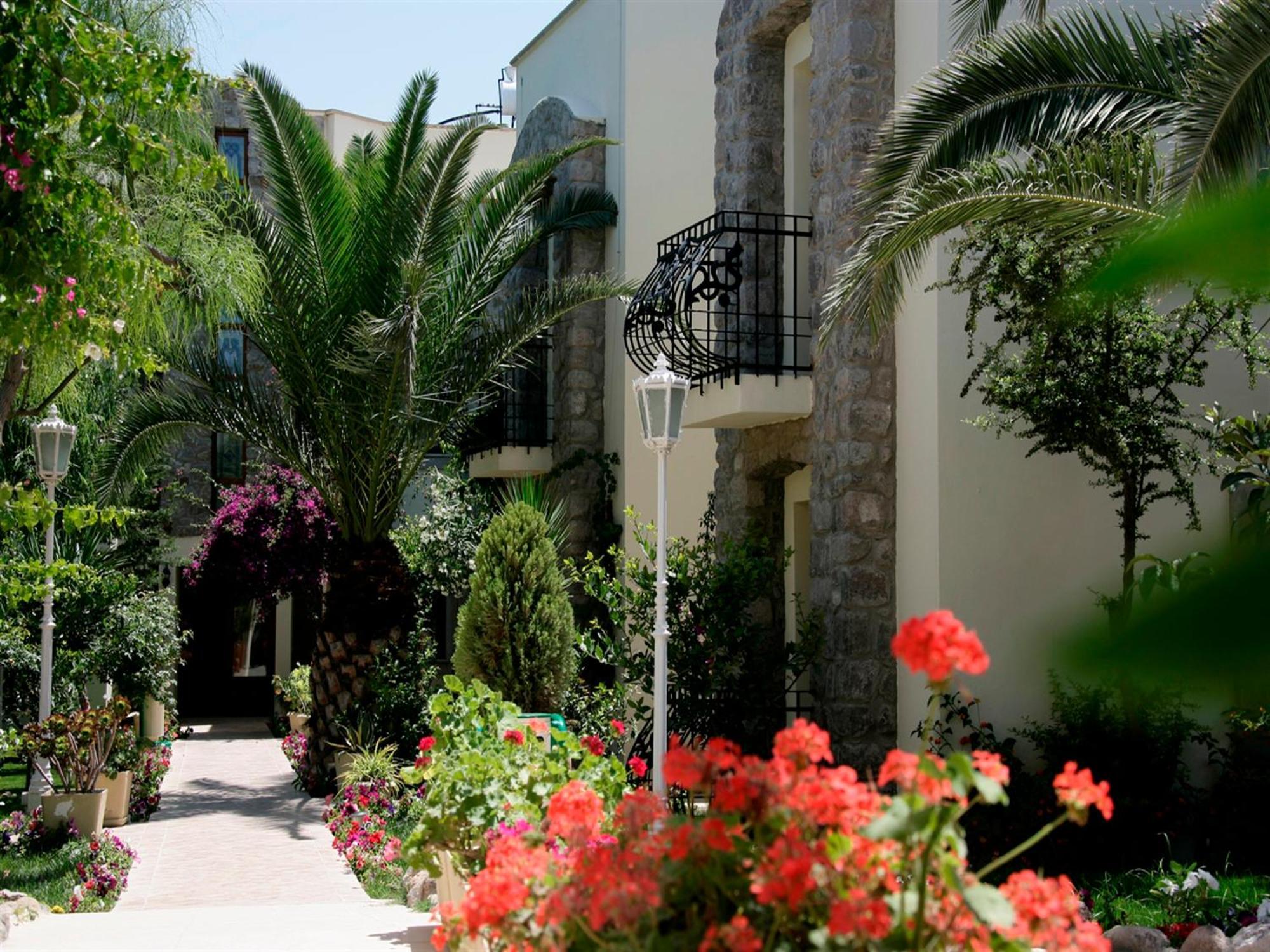 Bella Garden Hotel Бодрум Экстерьер фото